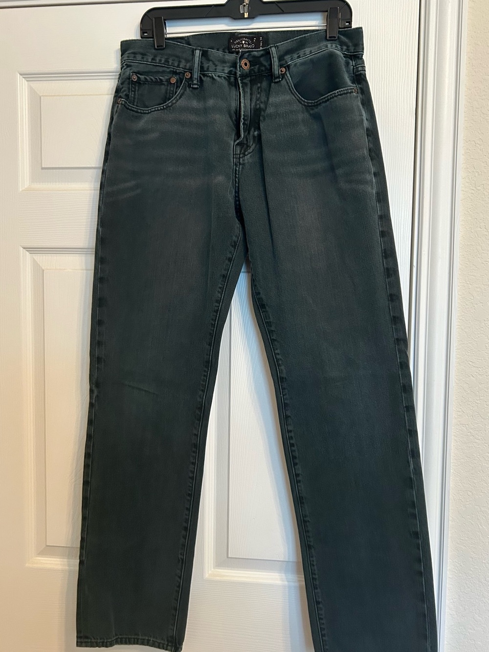 Lucky Brand Men's 221 Straight Jeans in Black
